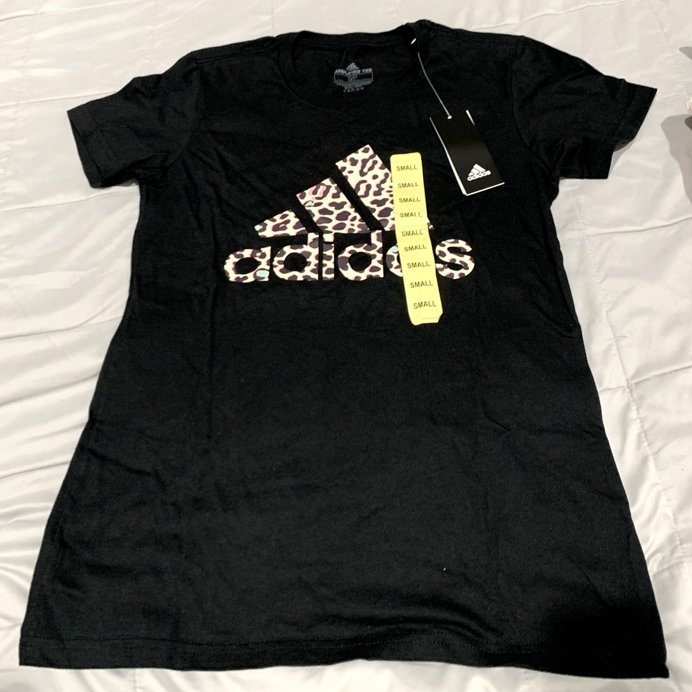 Adidas T-shirt